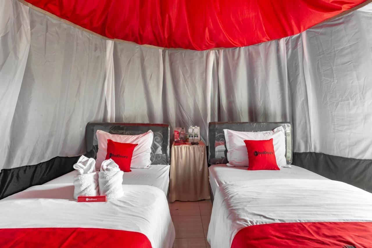 巴图 Reddoorz @ Apache Camp酒店 外观 照片