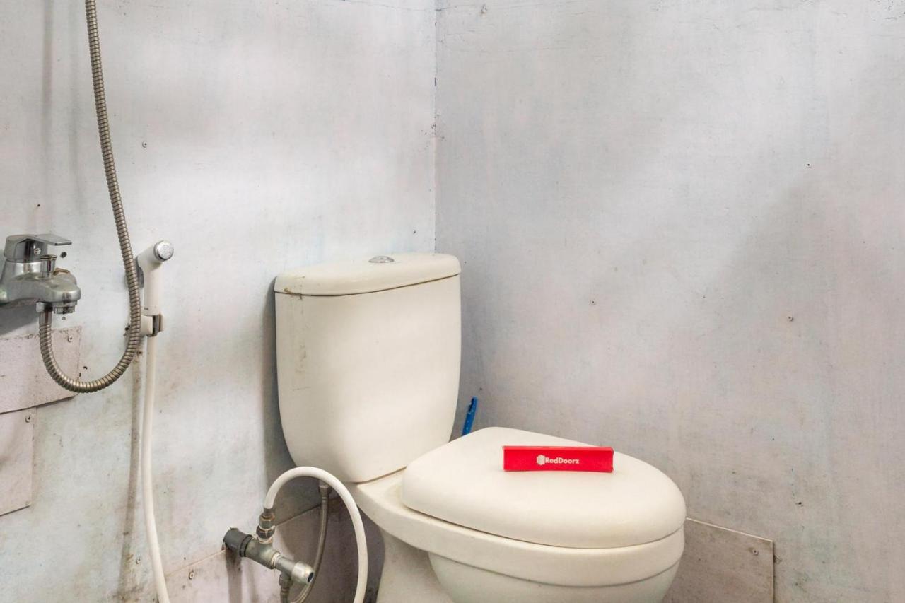 巴图 Reddoorz @ Apache Camp酒店 外观 照片
